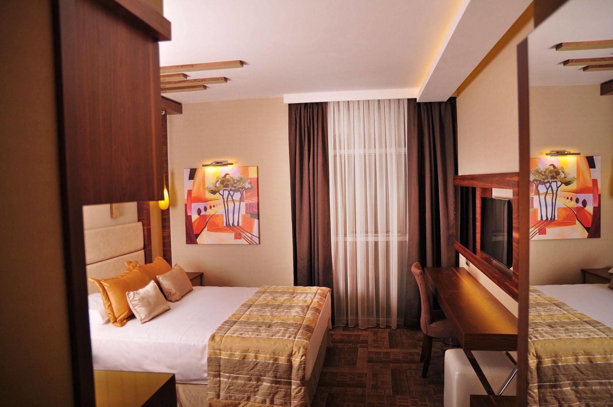 Avin Hotel Izmir Zewnętrze zdjęcie